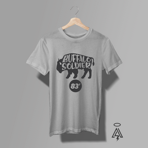 This "Buffalo Soldier ’83" heather gray tee pays tribute to one of Bob Marley & The Wailers’ most powerful and enduring anthems — a song with deep cultural storytelling. 